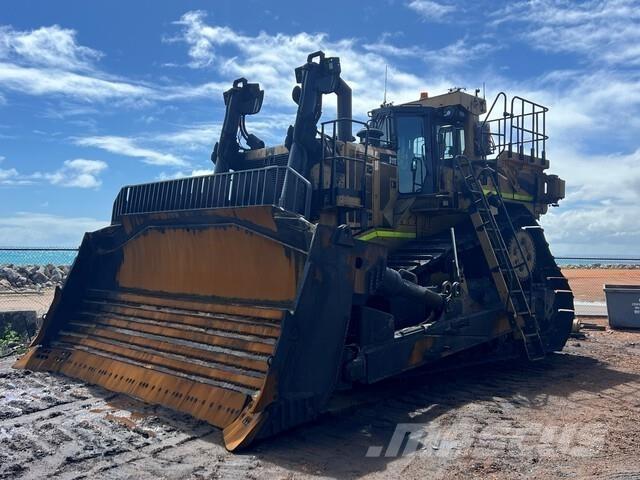 CAT D11T Buldožerji goseničarji