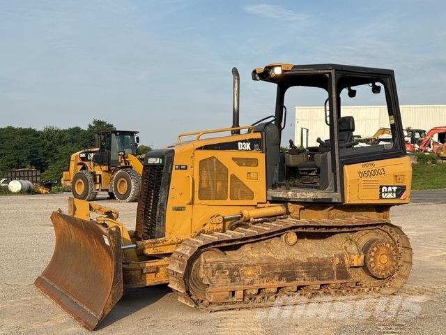 CAT D3K XL Buldožerji goseničarji