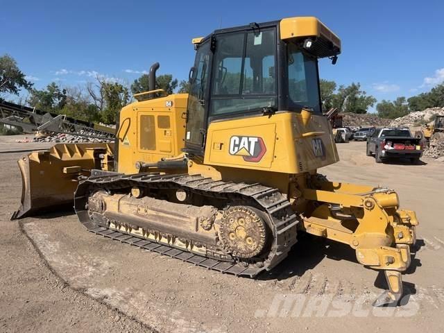 CAT D4 Buldožerji goseničarji