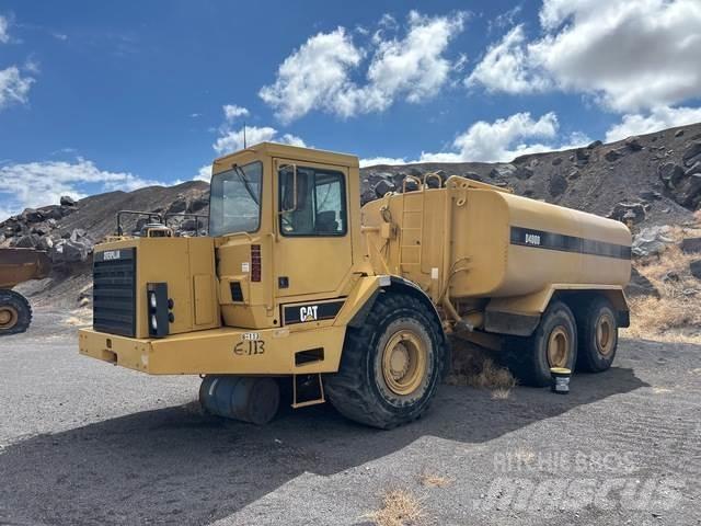 CAT D400D Tovornjaki za vodo