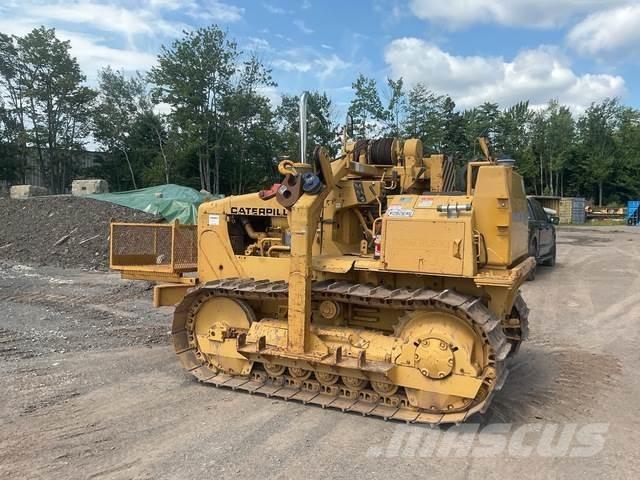 CAT D4E 20 Buldožerji za polaganje cevi