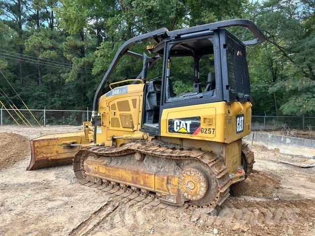 CAT D4K2 XL Buldožerji goseničarji