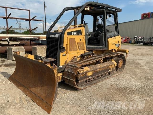 CAT D5K2 XL Buldožerji goseničarji