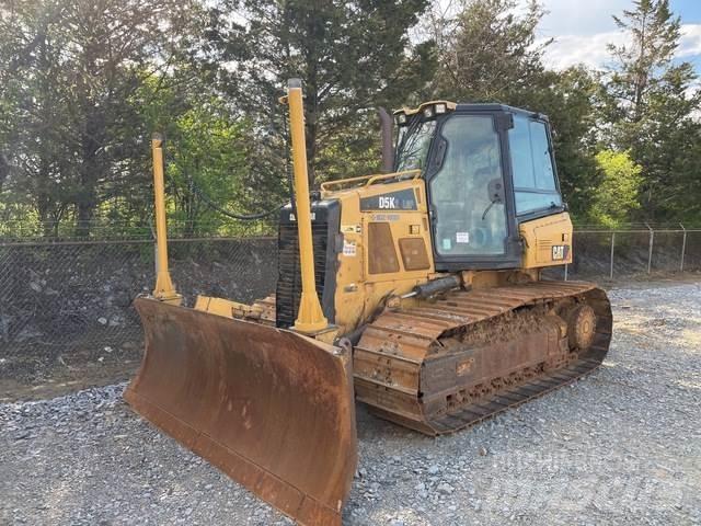 CAT D5K2LGP Buldožerji goseničarji