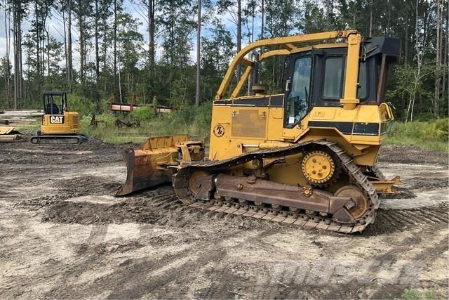 CAT D5M LGP Buldožerji goseničarji