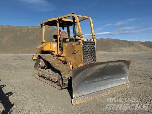 CAT D5M XL Buldožerji goseničarji