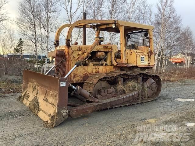 CAT D6D Buldožerji goseničarji