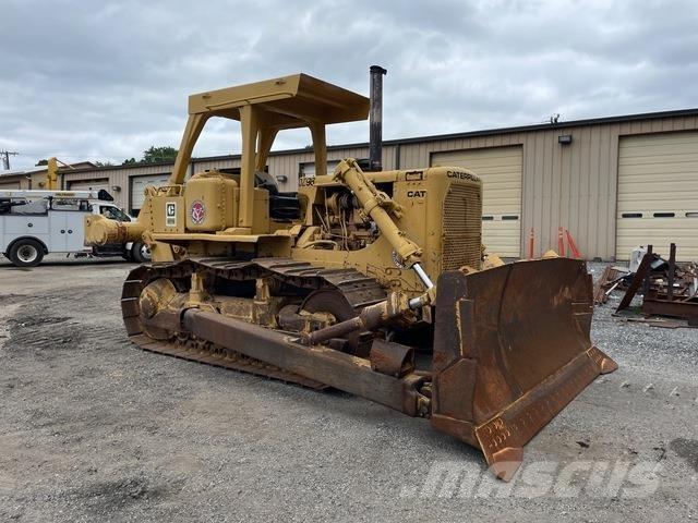 CAT D6D Buldožerji goseničarji