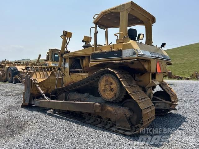 CAT D6H Buldožerji goseničarji
