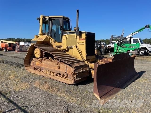 CAT D6M LGP Buldožerji goseničarji
