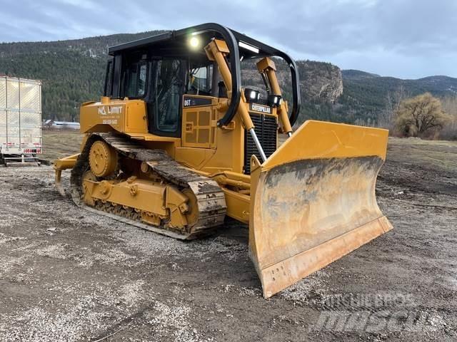 CAT D6T Buldožerji goseničarji