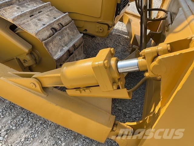 CAT D6T Buldožerji goseničarji