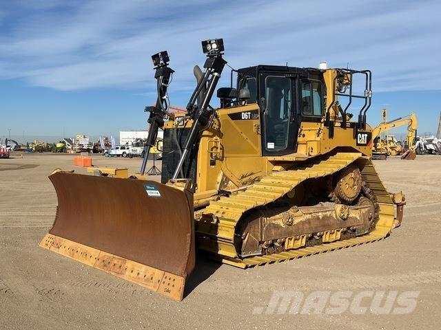 CAT D6T LGP Buldožerji goseničarji