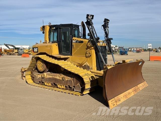 CAT D6T LGP Buldožerji goseničarji