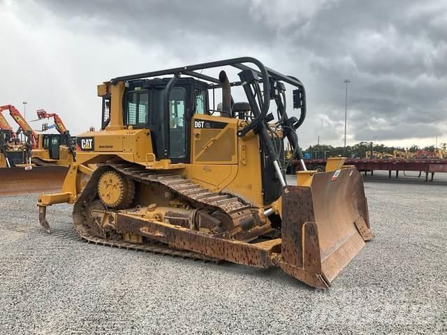 CAT D6T XL Buldožerji goseničarji