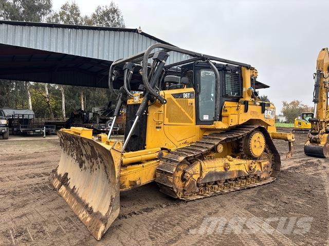 CAT D6T XL Buldožerji goseničarji