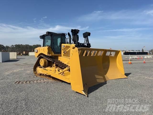 CAT D7 Buldožerji goseničarji