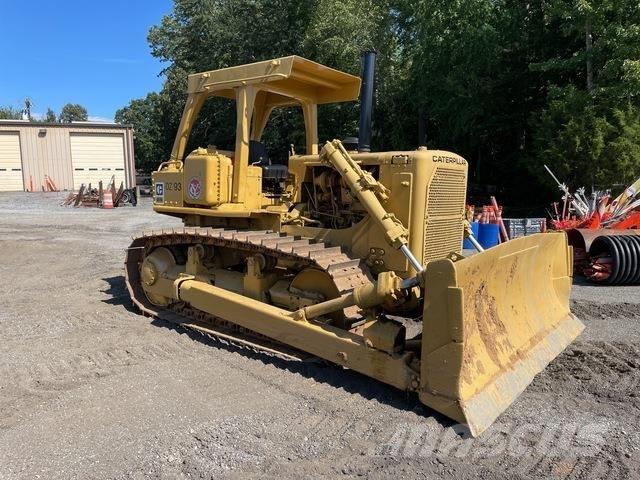 CAT D7G Buldožerji goseničarji