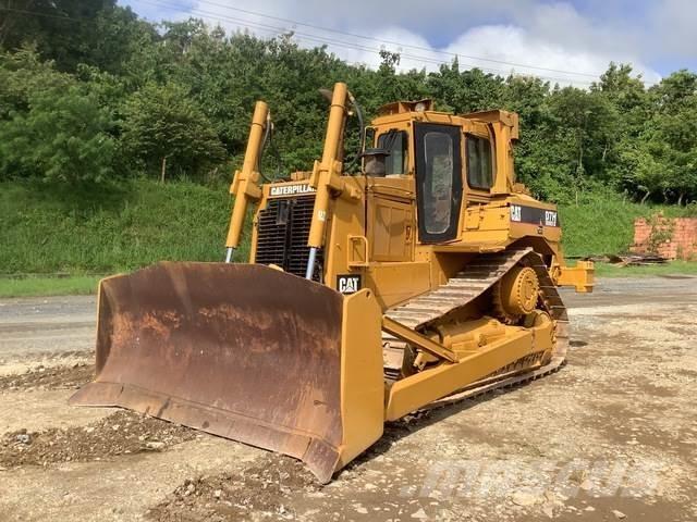 CAT D7H Buldožerji goseničarji