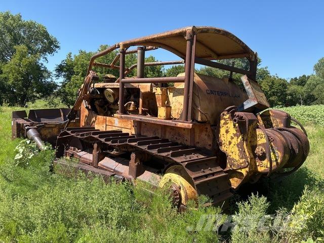CAT D8H Buldožerji goseničarji