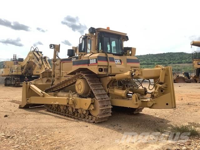 CAT D8R Buldožerji goseničarji