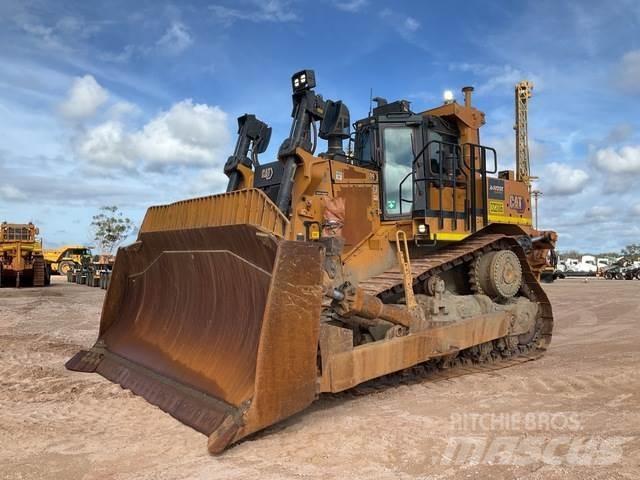 CAT D9 Buldožerji goseničarji