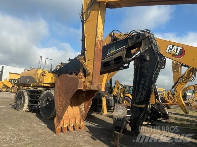 CAT M325CMH Nakladalci za les