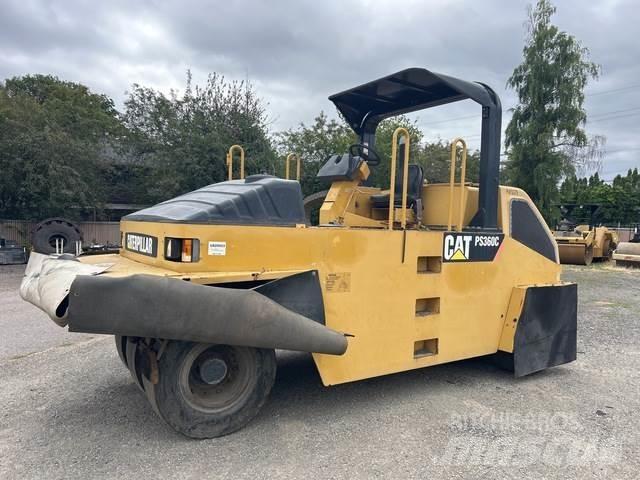 CAT PS-360C Kolesni valjarji s pnevmatikami