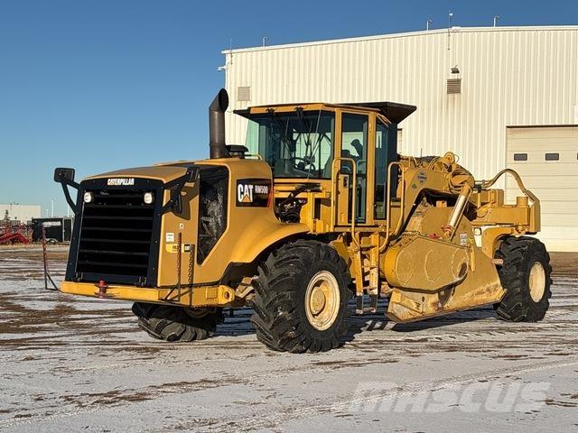 CAT RM-500 Kompaktorji tal