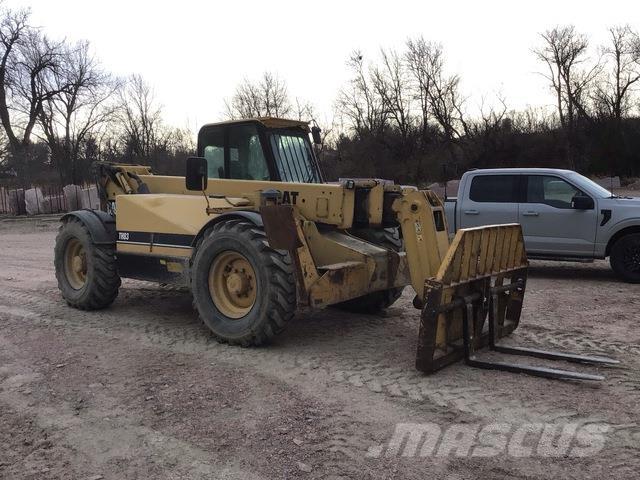 CAT TH83 Teleskopski viličarji