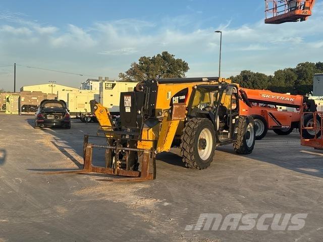 CAT TL1055D Teleskopski viličarji