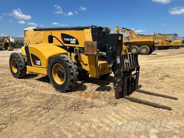 CAT TL1255D Teleskopski viličarji