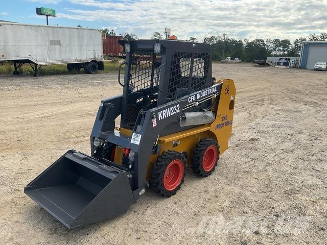 CFG KRW232 Skid steer mini nakladalci