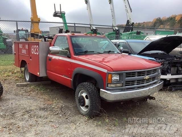 Chevrolet 3500 Snežne deske in plugi