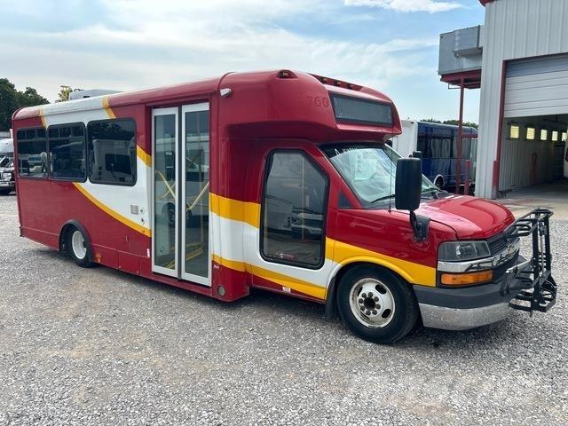 Chevrolet 4500 Mini avtobusi