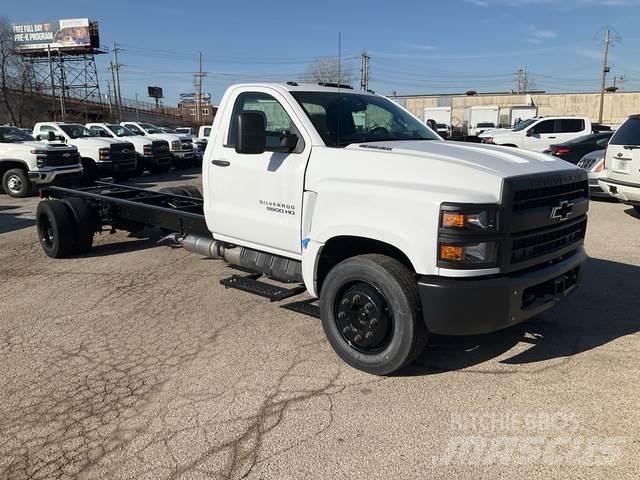 Chevrolet 5500 Kabine in notranjost