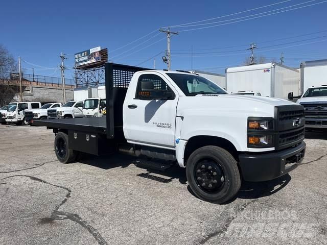 Chevrolet 6500 Tovornjaki s kesonom/platojem