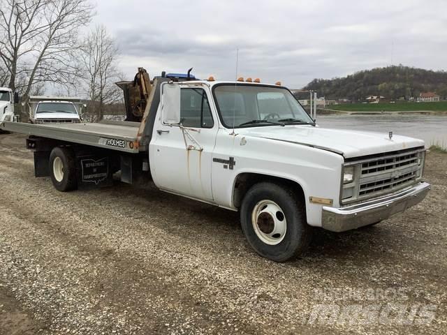 Chevrolet R30 Vlečna vozila za tovornjake