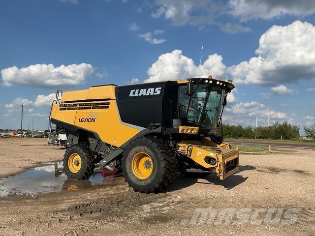 Claas 740 Kombajni
