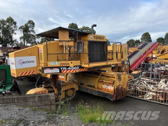 CMI TR-4503 Gladilci betona - helikopterji