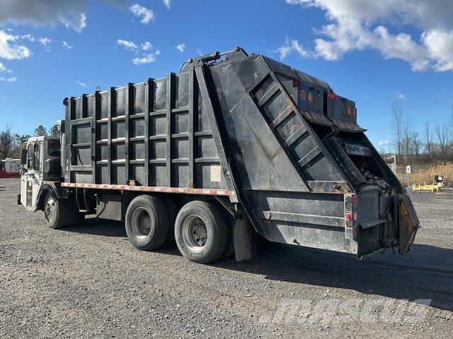  Crane Carrier Komunalni tovornjaki