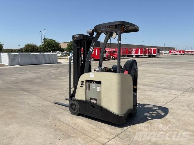 Crown RC5500 Električni viličarji