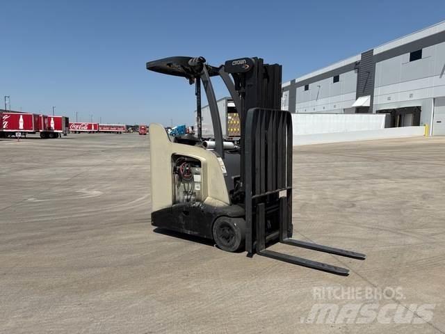 Crown RC5500 Električni viličarji