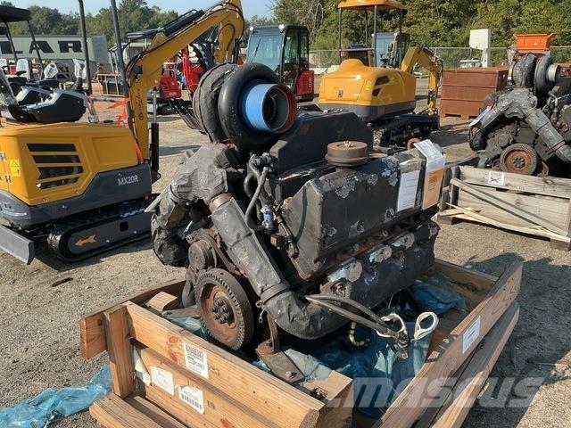 Cummins V903 Motorji