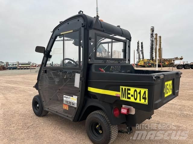 Cushman 800E Drugo