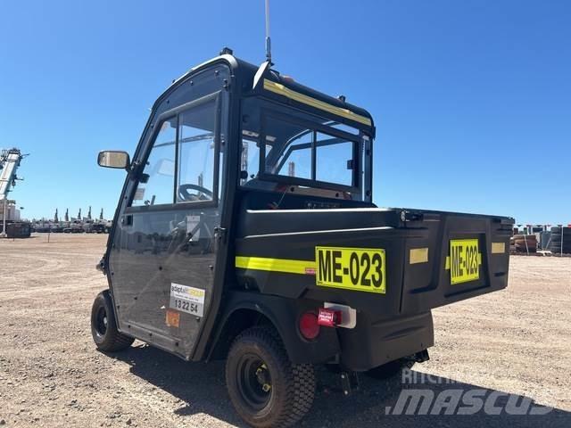 Cushman 800E Drugo