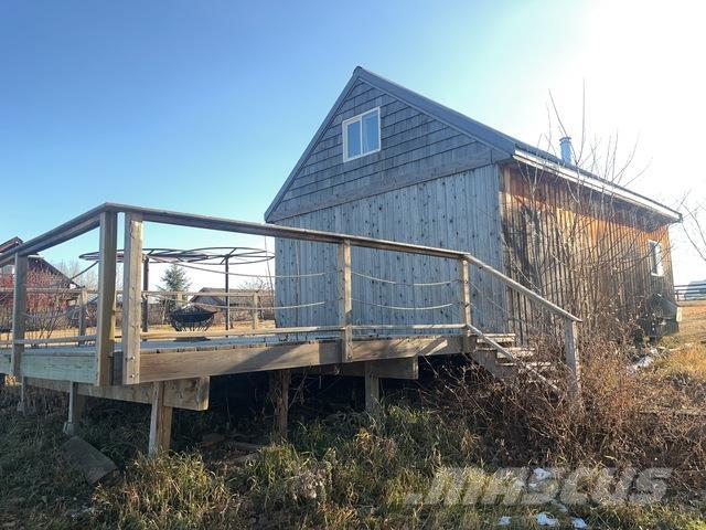  Custom Built Gradbeništvo - drugo