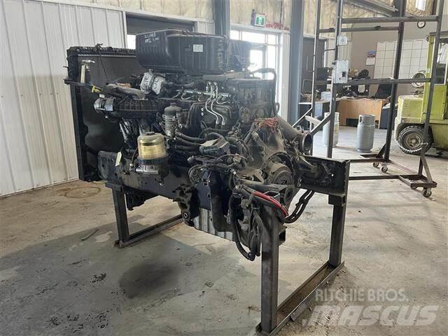 Detroit DD15 Motorji
