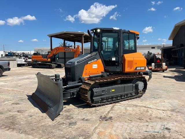 Develon DD100 Buldožerji goseničarji