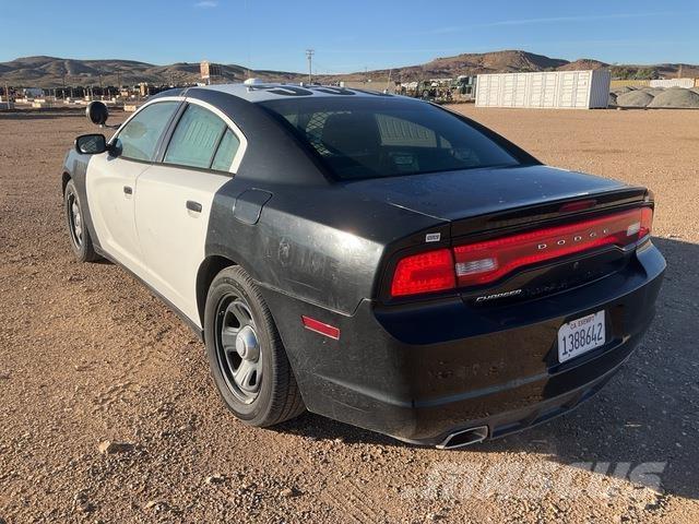 Dodge Charger Avtomobili